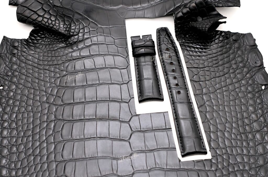 Discover precious leather watch strap : from cowhide to crocodile, shark, lizard and snake skins