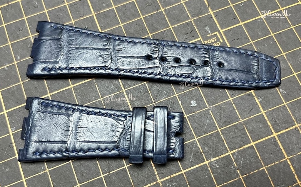 ap royal oak straps ap royal oak straps 26mm Alligator leather strap